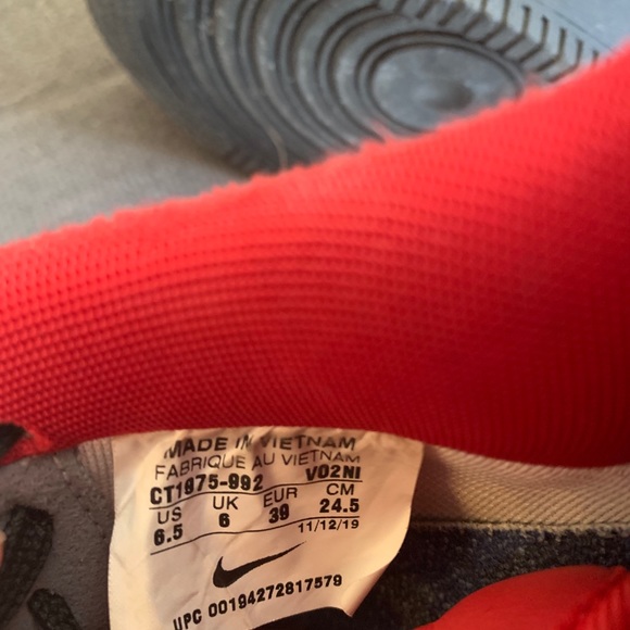 Nike Air Force 1 X Karibo Poppy - EUC - Picture 6 of 6